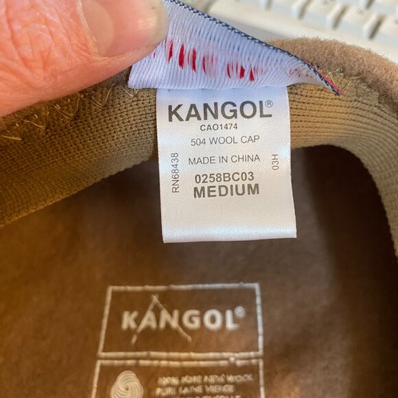 KANGOL blue 100% Pure New Wool 504 Seamless Flat Cap Medium, Camel/LghtBrw - Picture 12 of 12